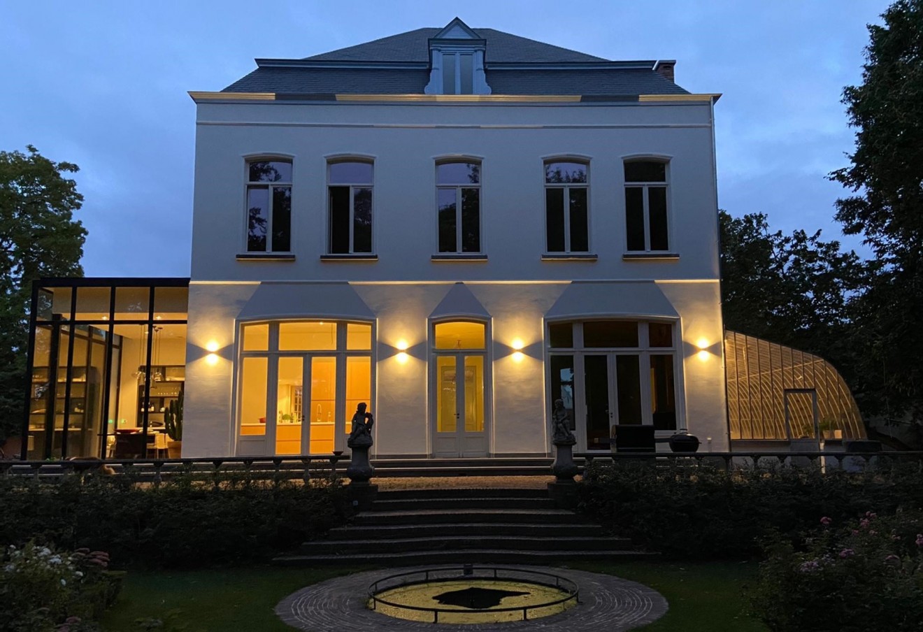 Architect- en ingenieursbureau Andries & Vuylsteke - Verbouwen van een kasteel 