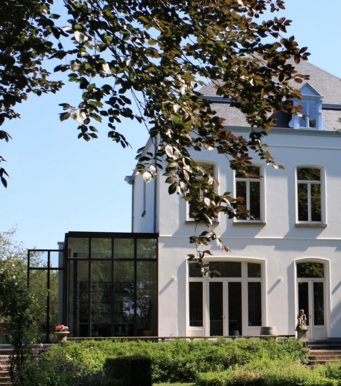 Architect- en ingenieursbureau Andries & Vuylsteke - Verbouwen van een kasteel 