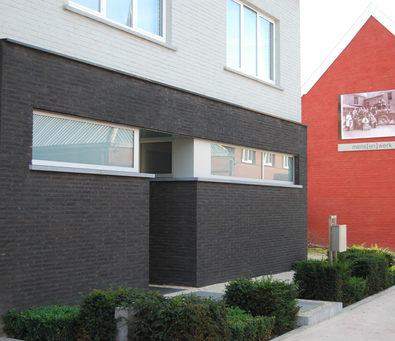 Architect- en ingenieursbureau Andries & Vuylsteke - Verbouwing winkelpand naar gezinswoning 