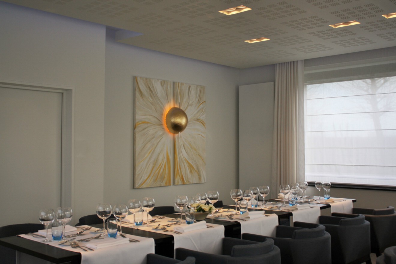 Architect- en ingenieursbureau Andries & Vuylsteke - Renovatie ziekenhuisrestaurant met vip ruimte.